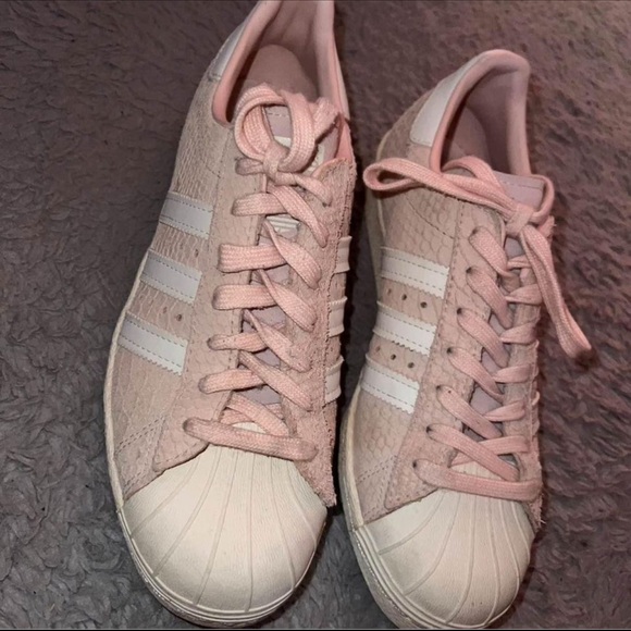 pink adidas snake print velour sneakers - Picture 1 of 3